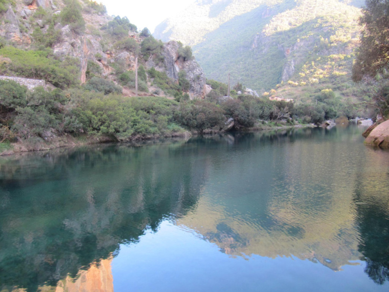 Lago en una de las montanas de Chefchaouen
