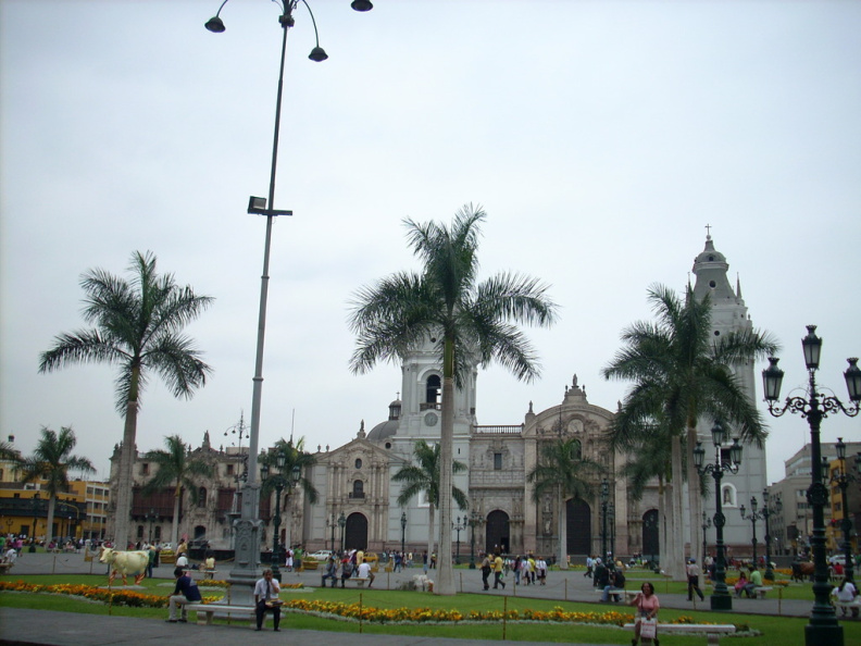 Primera vista de la Plaza de Armas de Lima