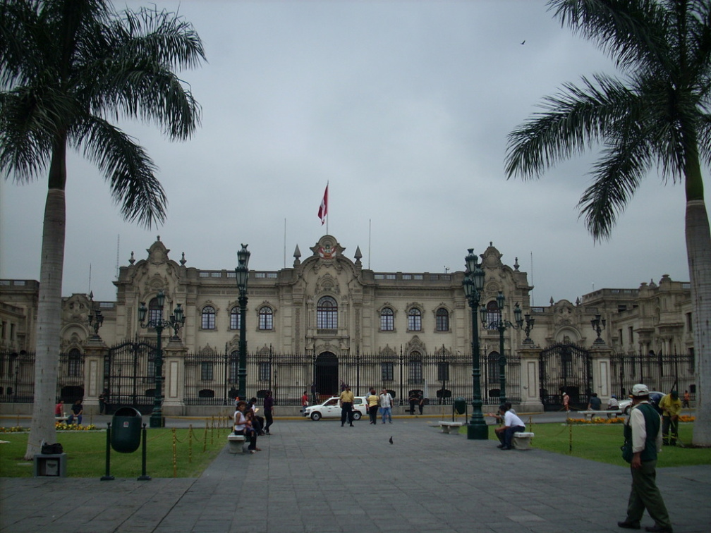 Panoramica de Plaza de Armas de Lima