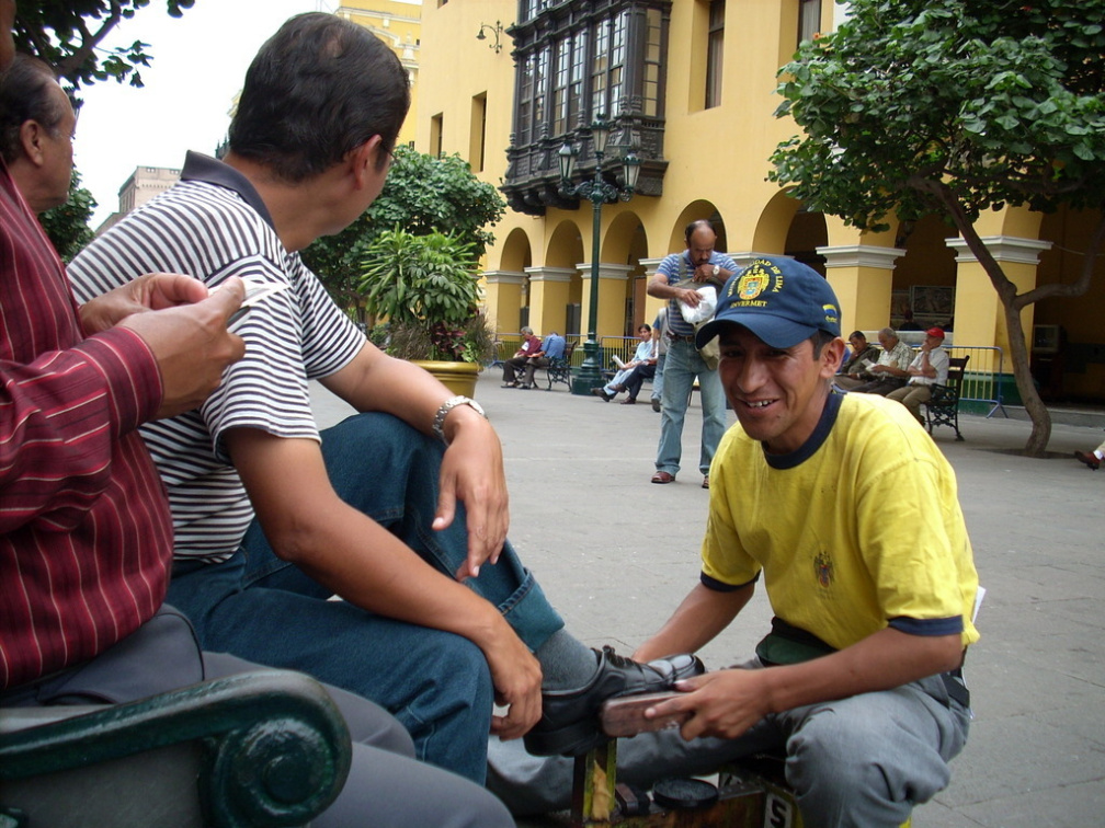 Trabajadores de la Plaza de Armas de Lima