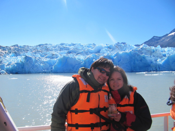 Cesar y Mary en los glaciales
