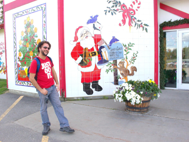 VHS and Santa Claus House outside (4884 visits) VHS and Santa Claus House outside