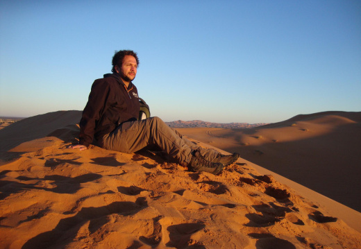 VHS y el sol al amanecer en el desierto de Sahara (8896 visitas) VHS y el sol al amanecer en el desierto de Sahara